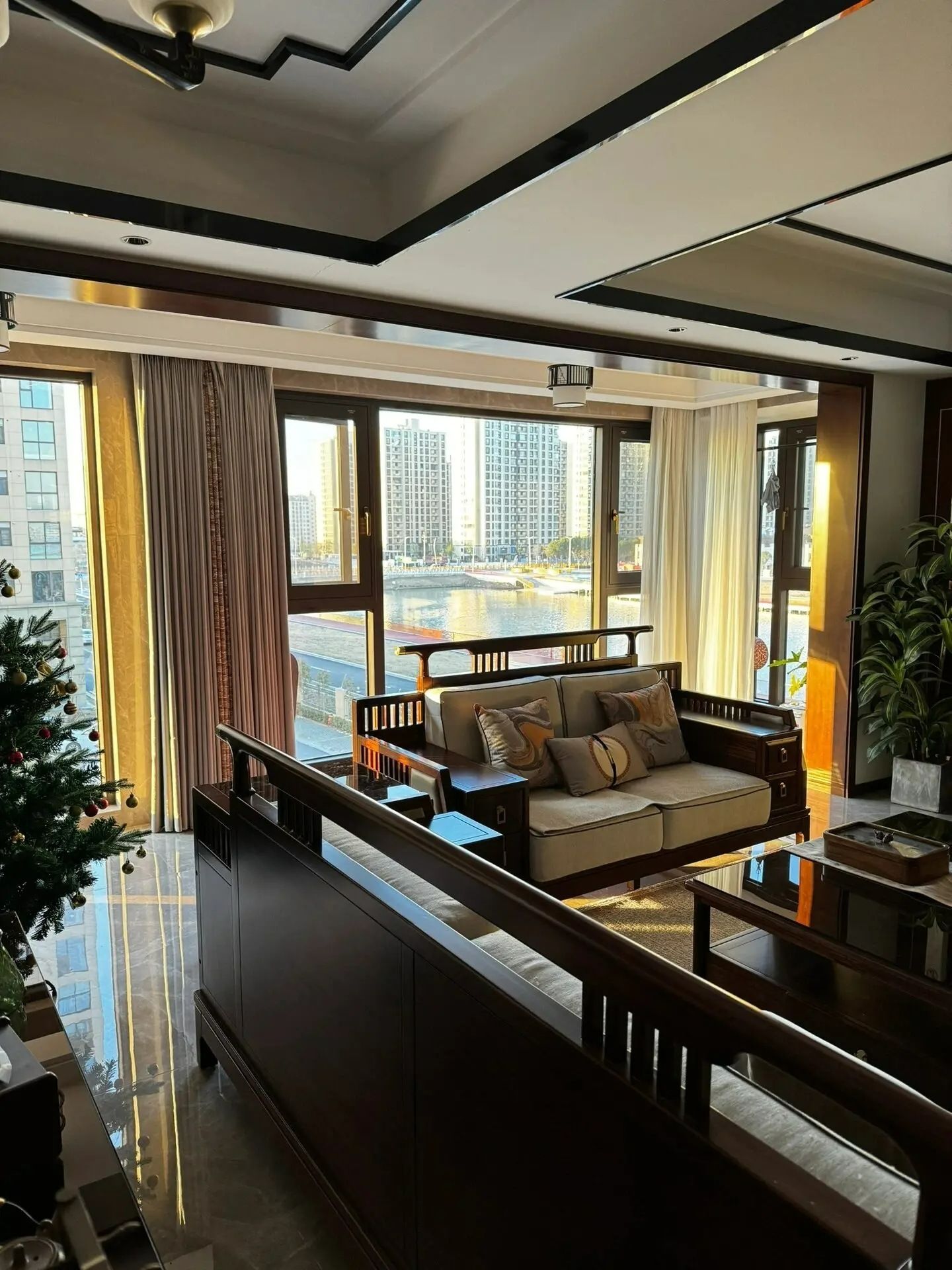 新中式家具風(fēng)格，原來(lái)以“新雅色”體驗(yàn)家具風(fēng)格